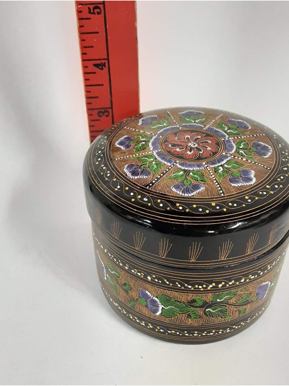 Vintage Round Trinket Lacquerware Box, Glossy Black Finish, Made In Thailand - Picture 9 of 14